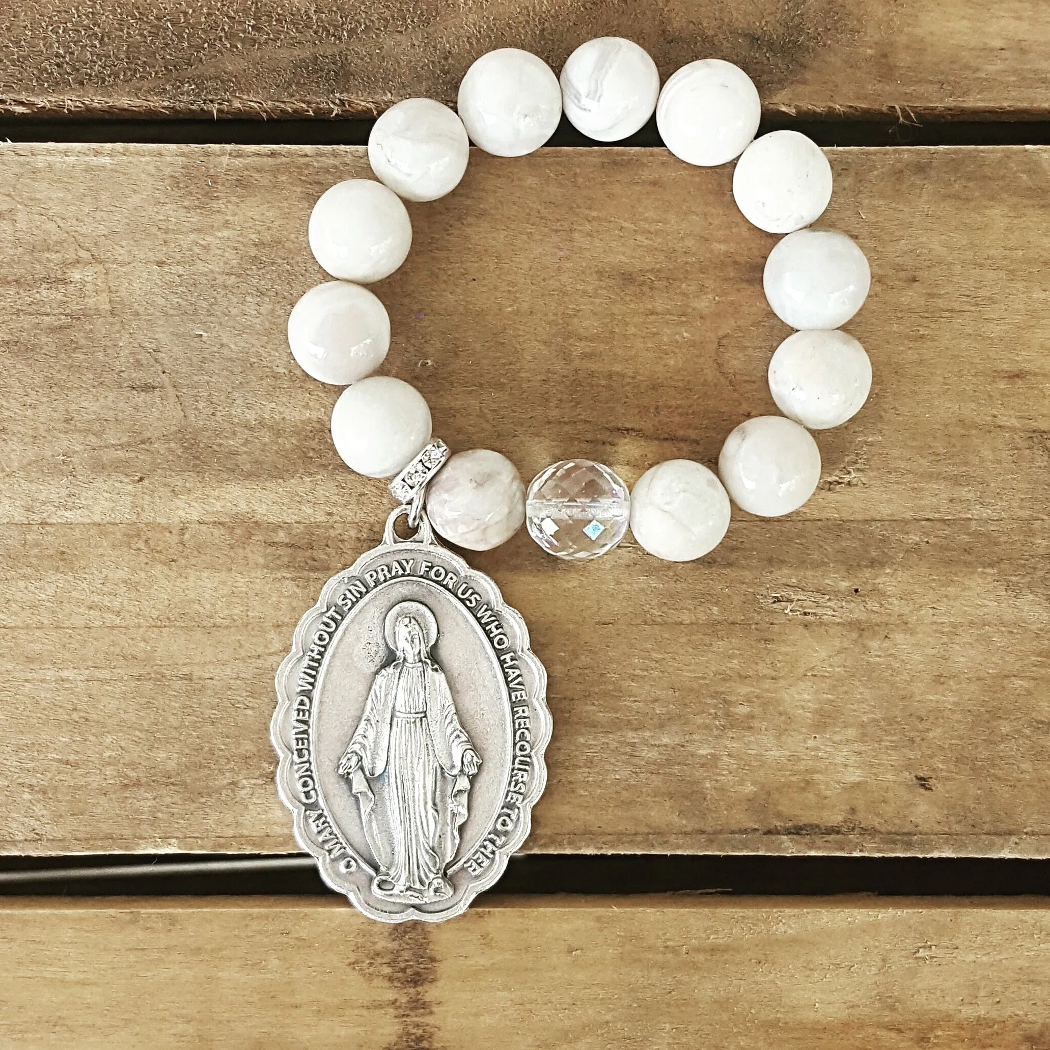 { Prayer Bead Mary }
