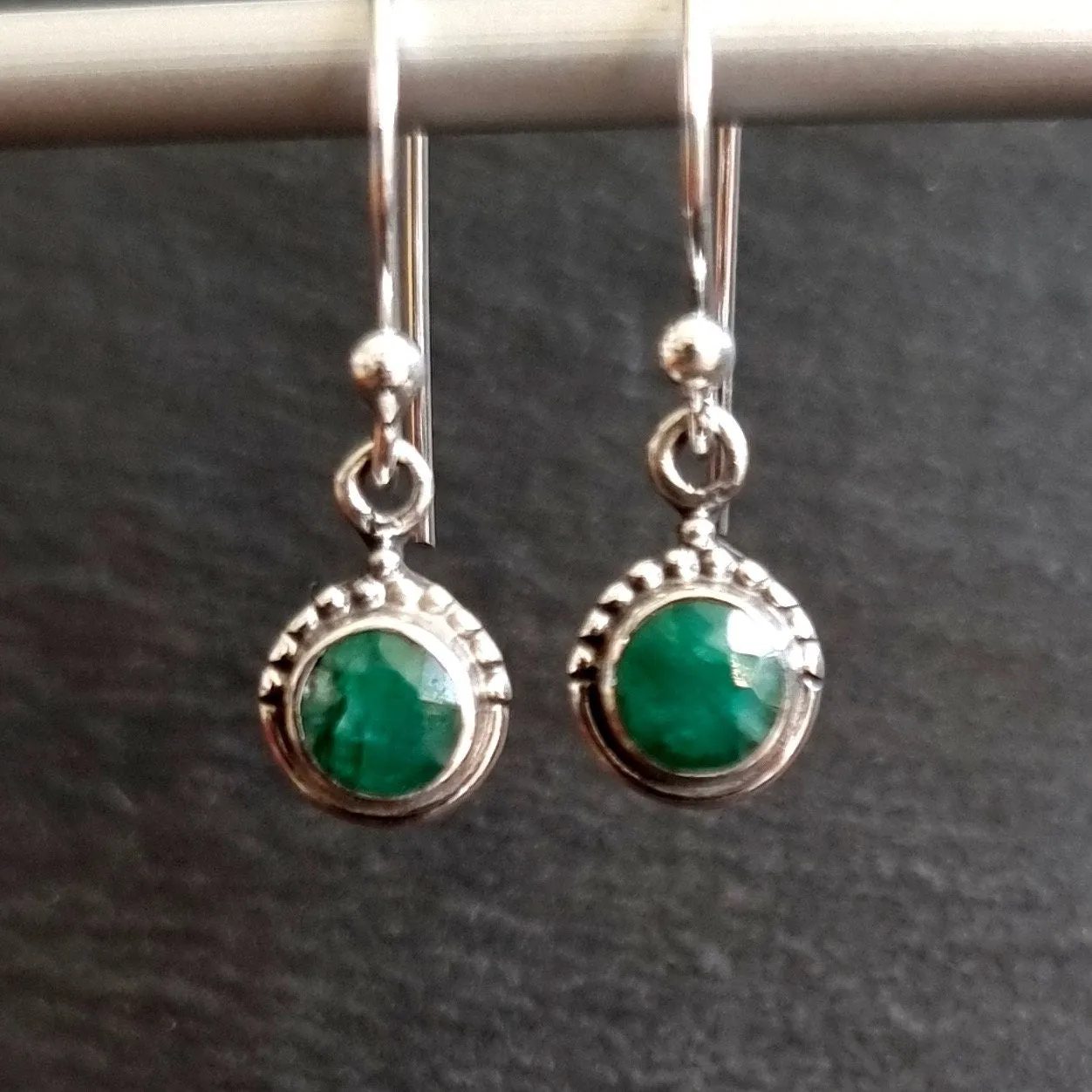 Boho Round 5mm/6mm Emerald 925 Silver Earrings, E91EM