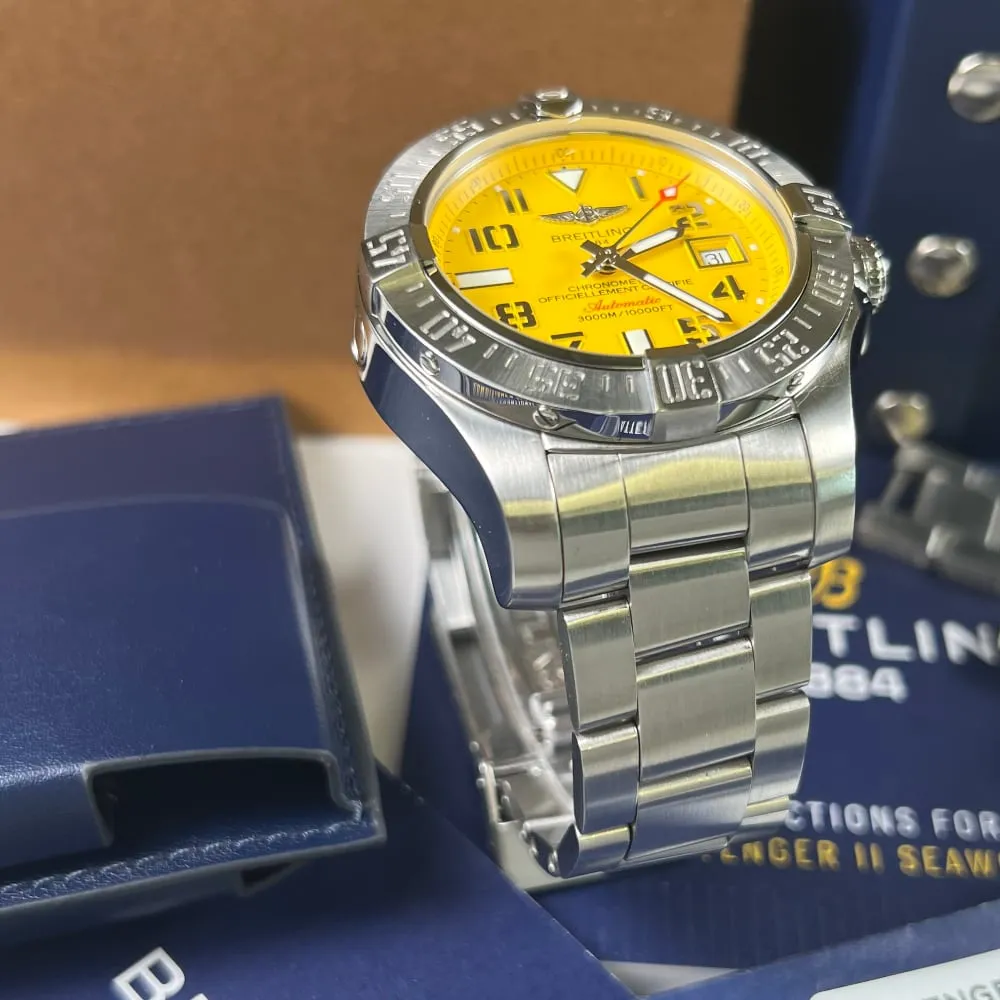 Breitling Avenger II Seawolf Cobra Yellow (2019)