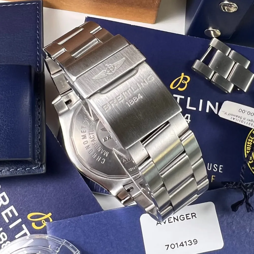 Breitling Avenger II Seawolf Cobra Yellow (2019)