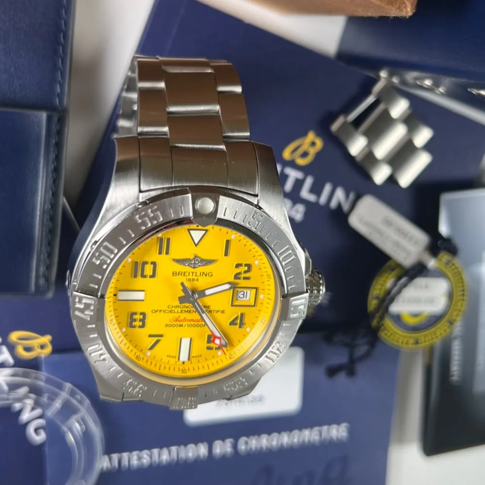 Breitling Avenger II Seawolf Cobra Yellow (2019)