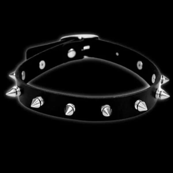Choker with Spikes