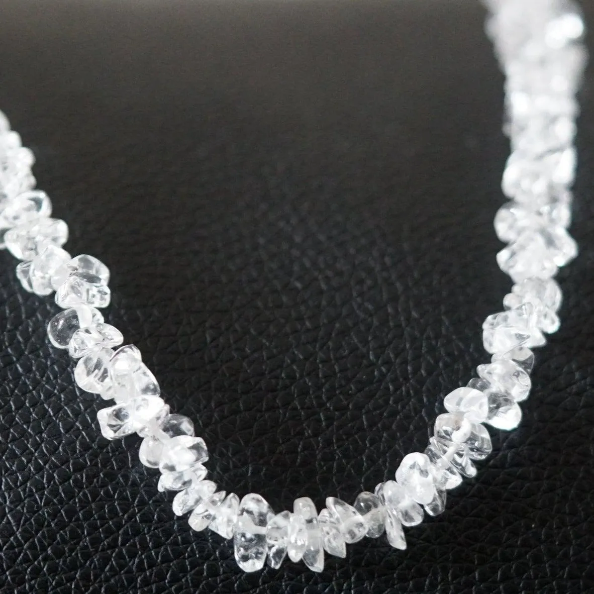 Clear Quartz Crystal Chips Necklace