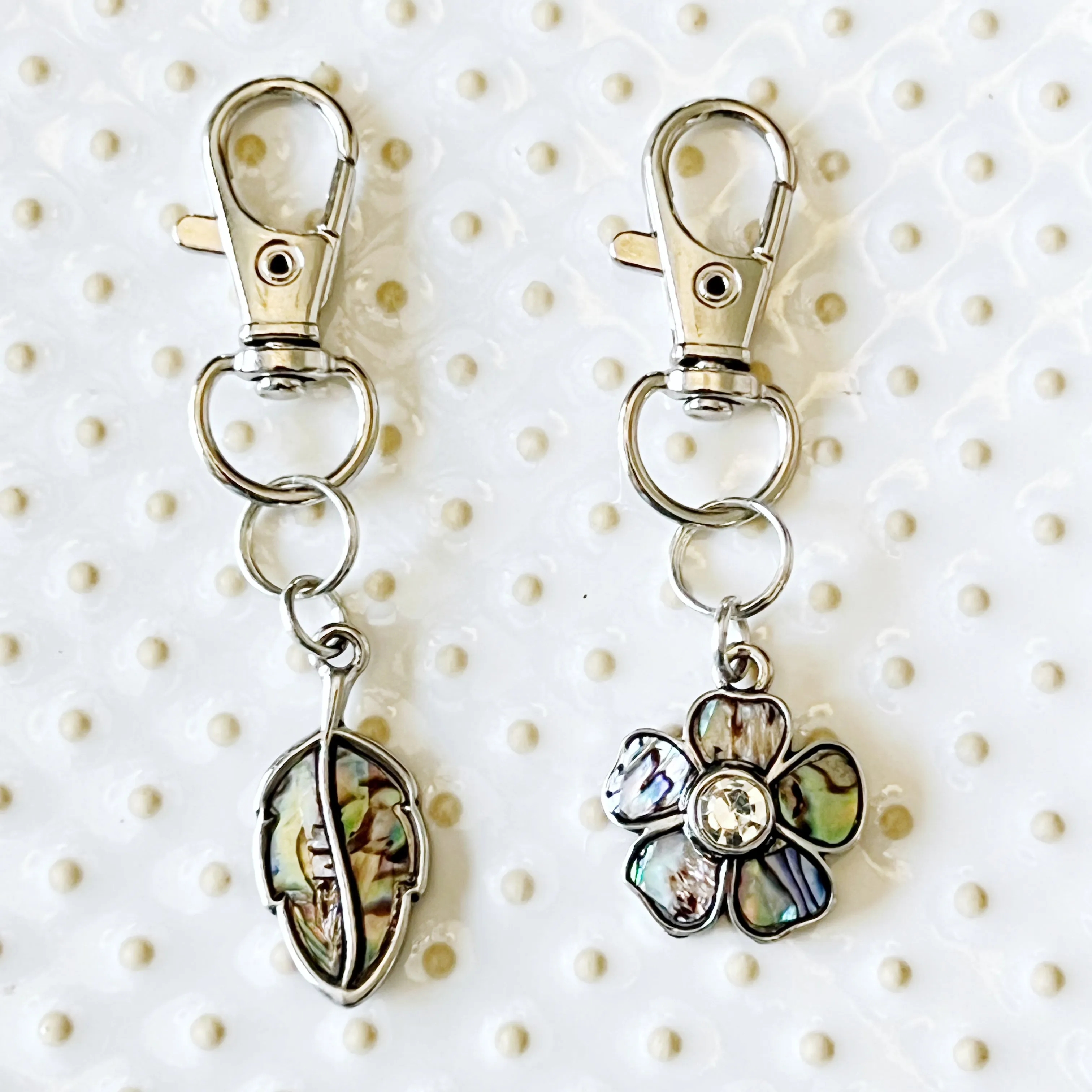 Flower and Leaf Zipper Pull Keychain Handbag Charm with Inlaid Abalone Shells