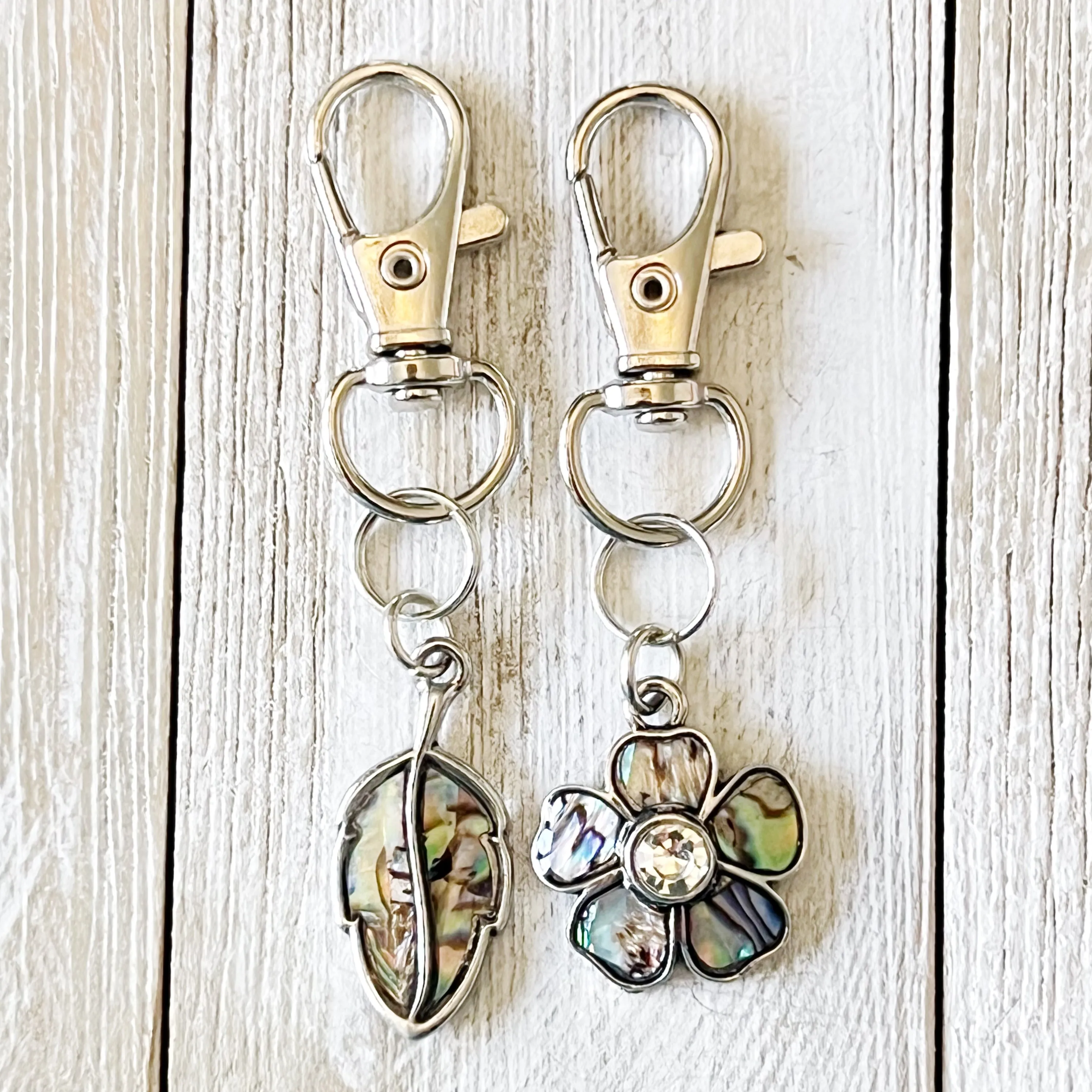 Flower and Leaf Zipper Pull Keychain Handbag Charm with Inlaid Abalone Shells