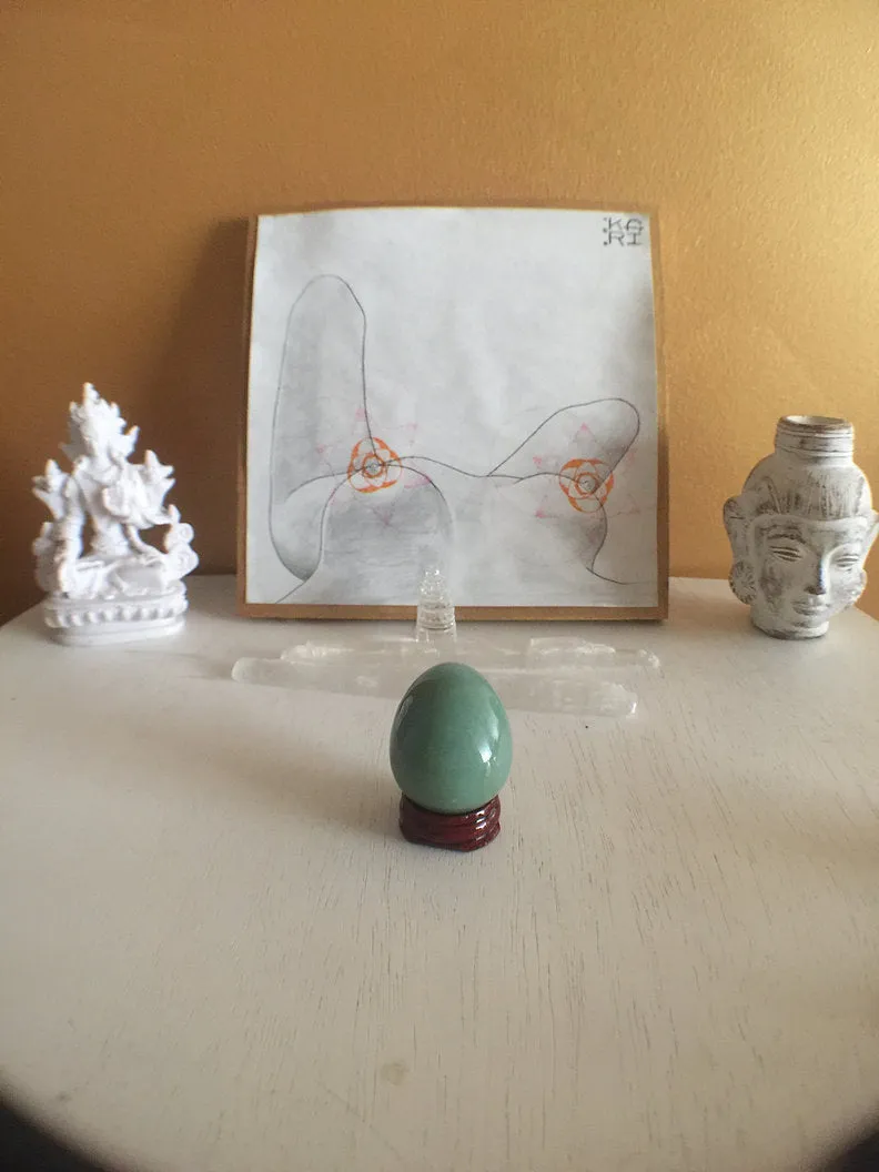 Green Aventurine Yoni Egg