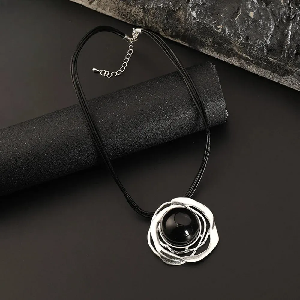 Hollow Out Irregularity Alloy Pendant Necklace Large Bead Choker Necklace