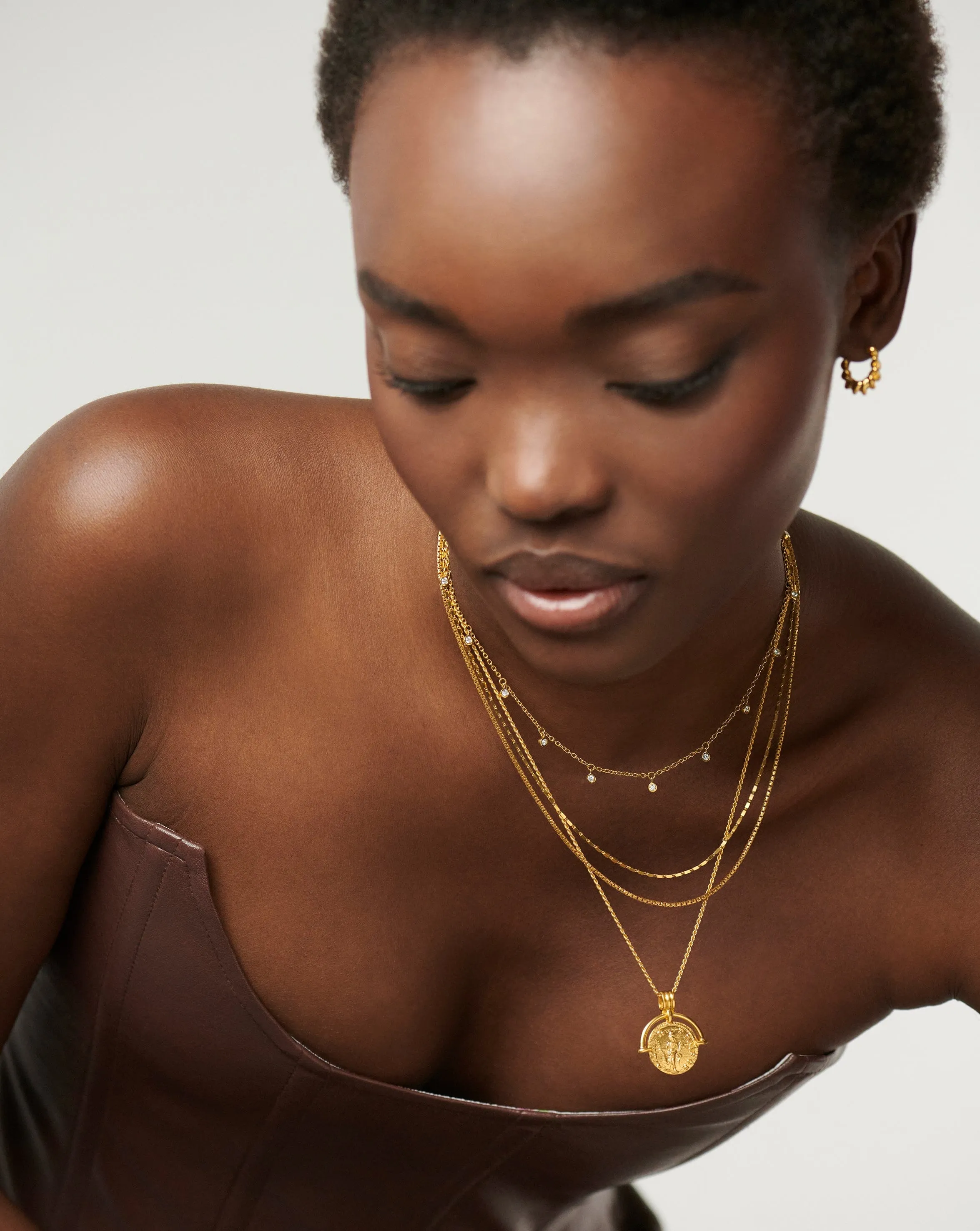 Interstellar Drop Choker in Gold