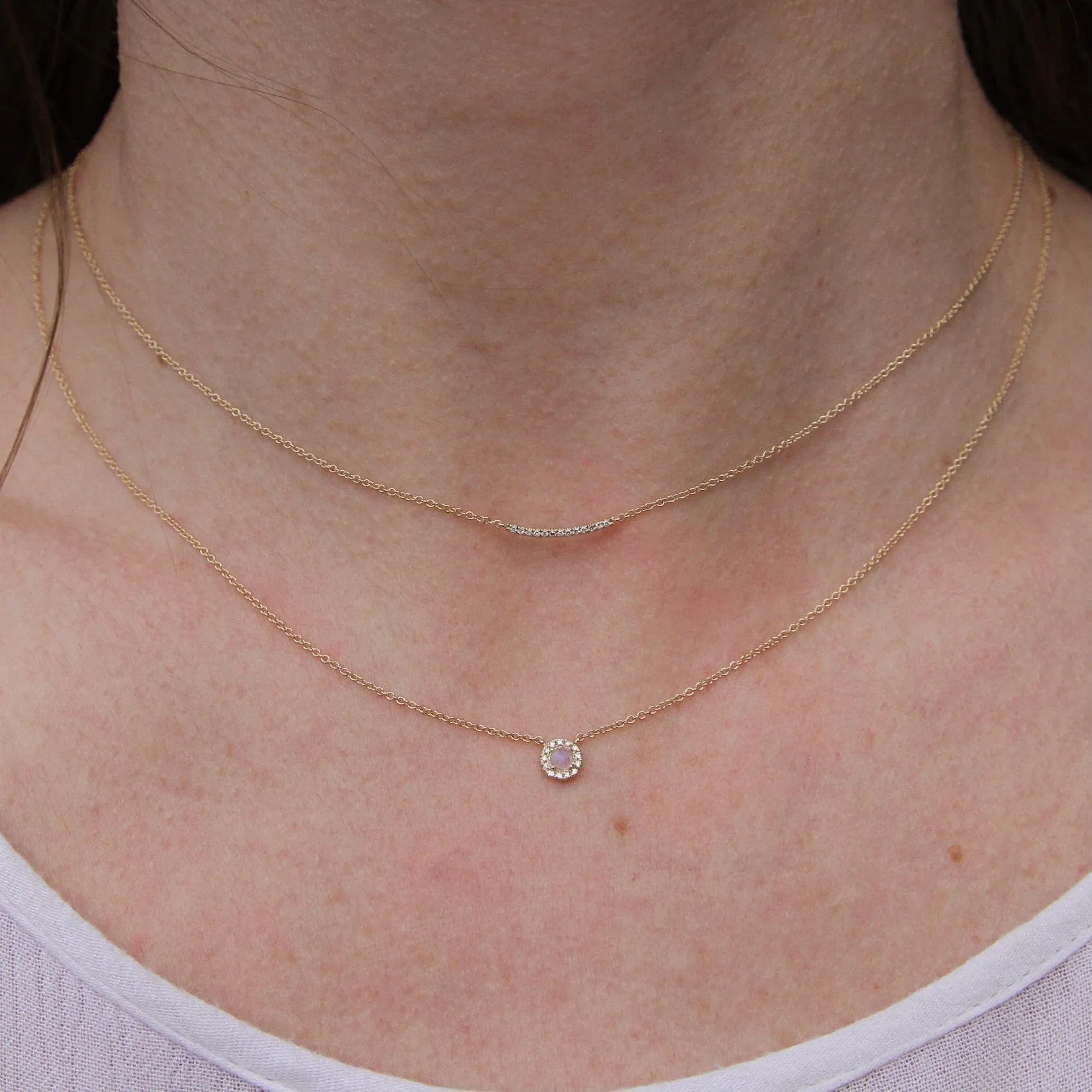 Mini Curved Bar Smile Necklace - 14K Yellow Gold