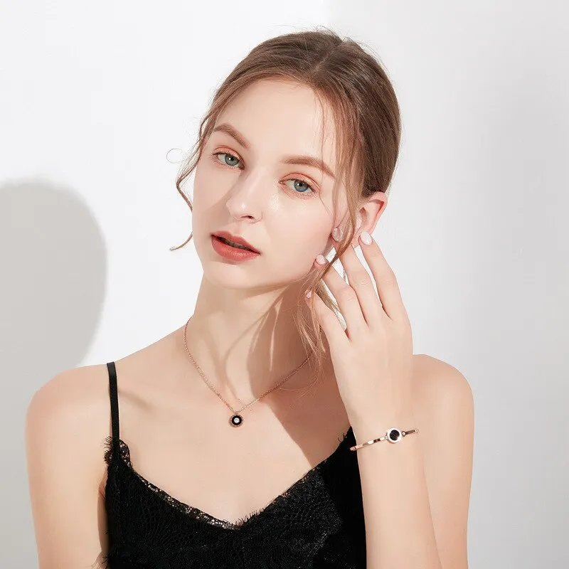 Minimal Zircon Engraved Roman Script Charms Choker Collier Necklaces  Pendants For Women