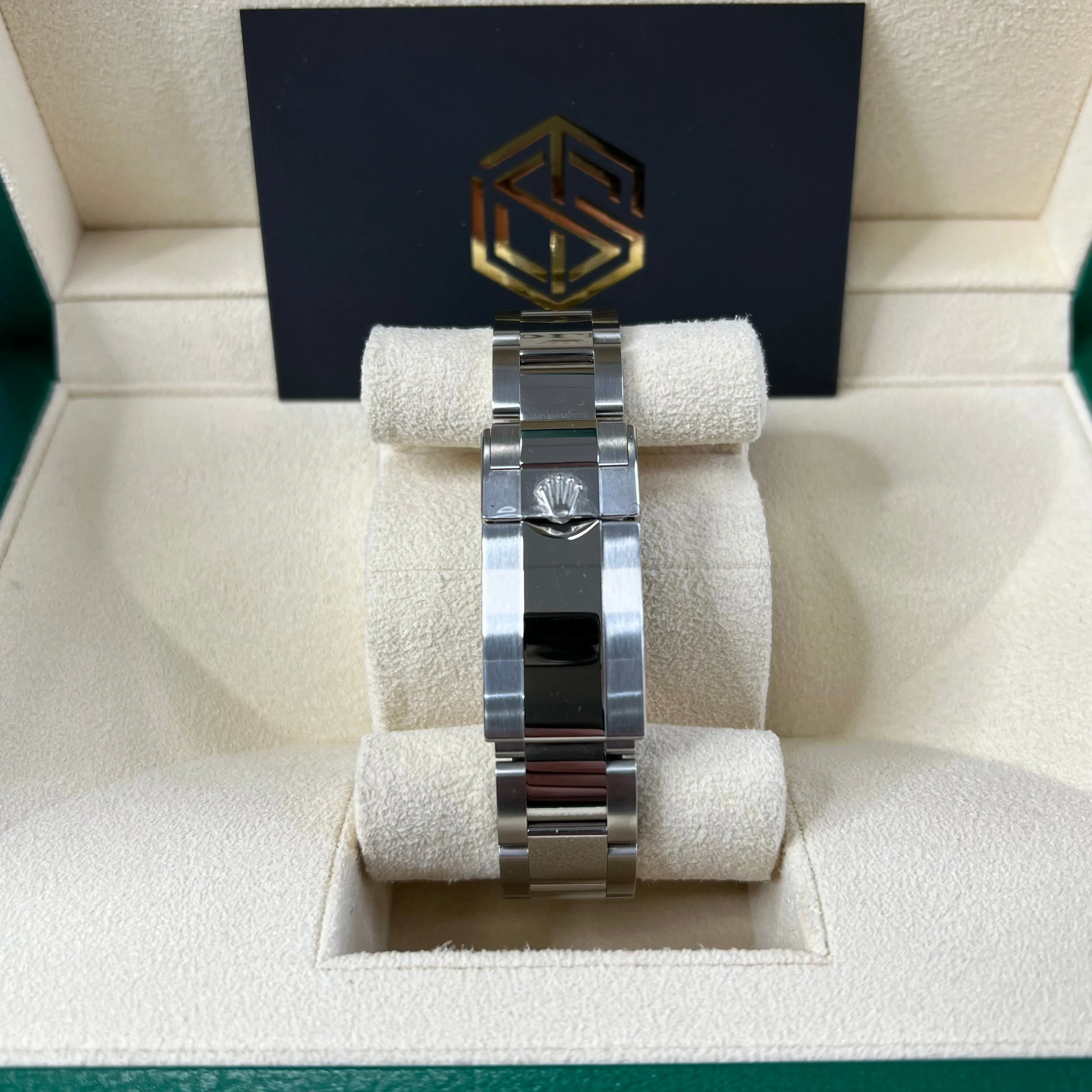 Rolex Yacht-Master 40 126622 Rhodium Dial 2022 Full Set Watch