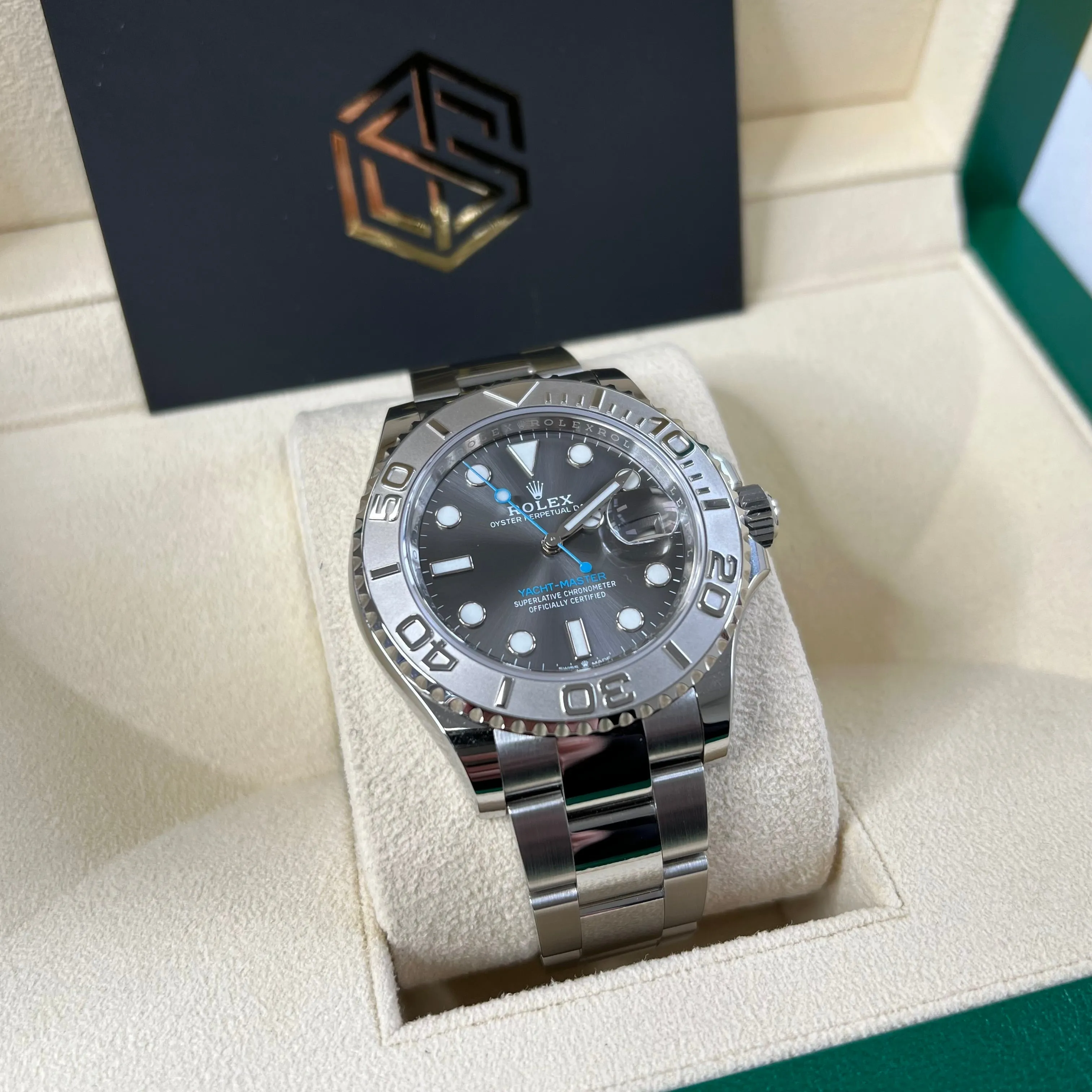 Rolex Yacht-Master 40 126622 Rhodium Dial 2022 Full Set Watch