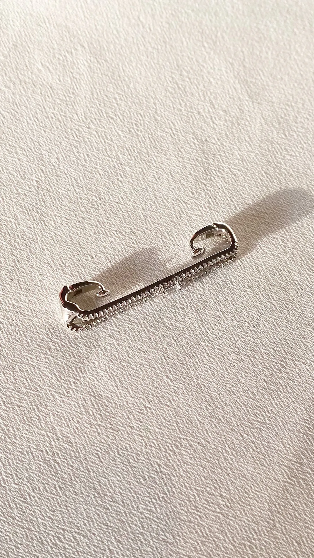 Valda Ear Bar Silver